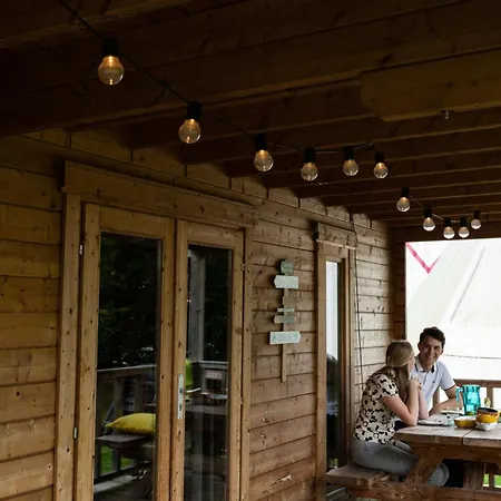 Ridder&prinsessen Huisje Glamping Campsite *